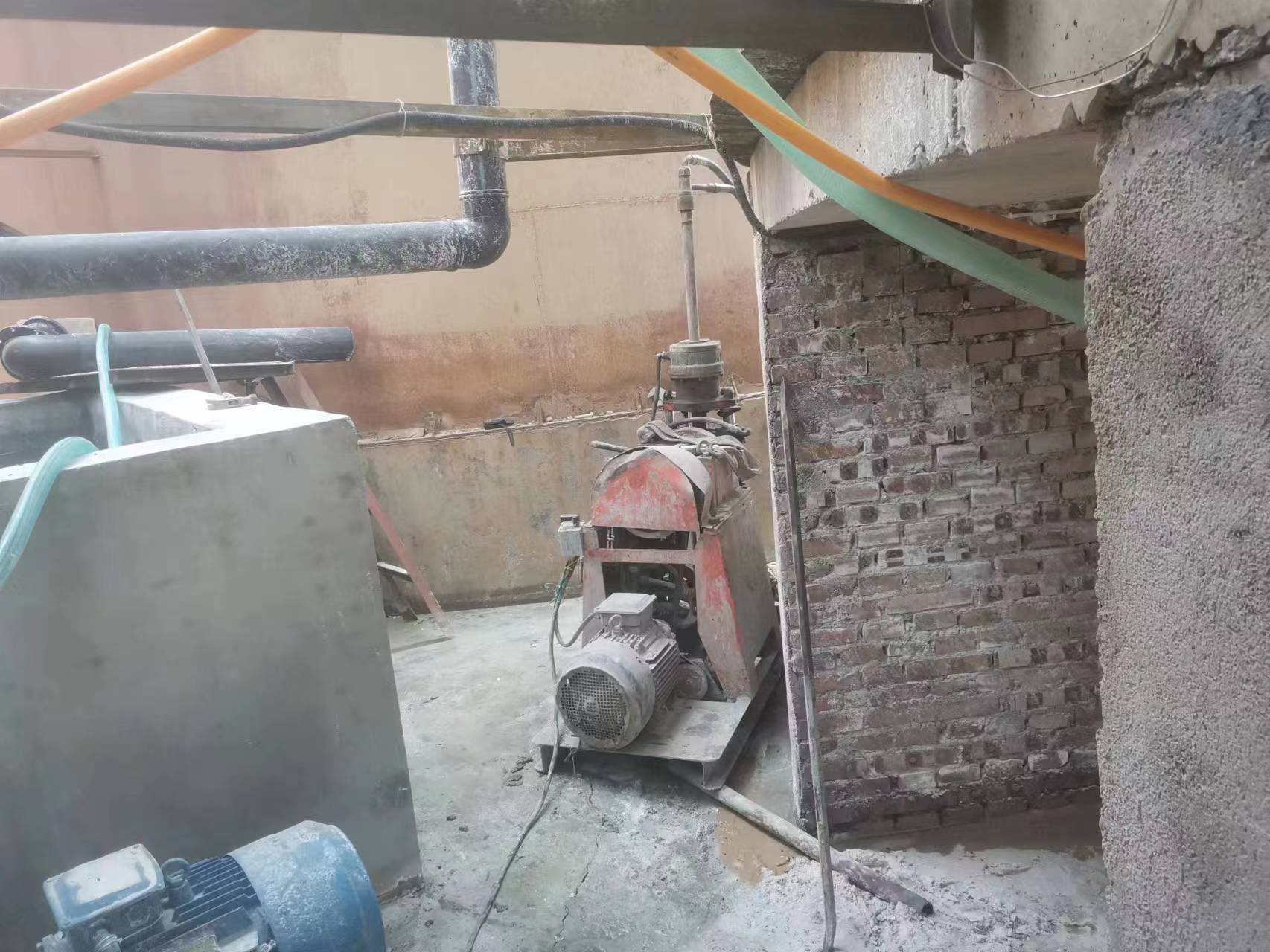 新平设备基础注浆